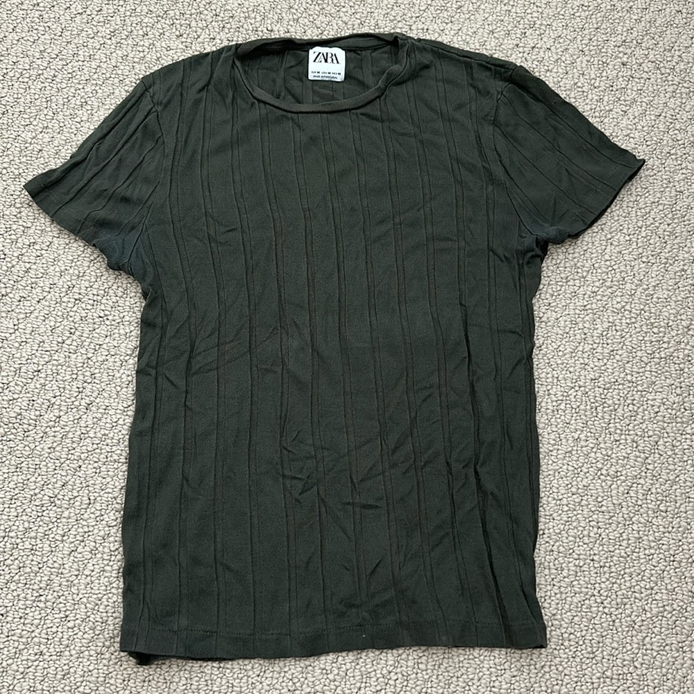 Zara Men’s Ribbed Shirt Sleeve Tshirt
